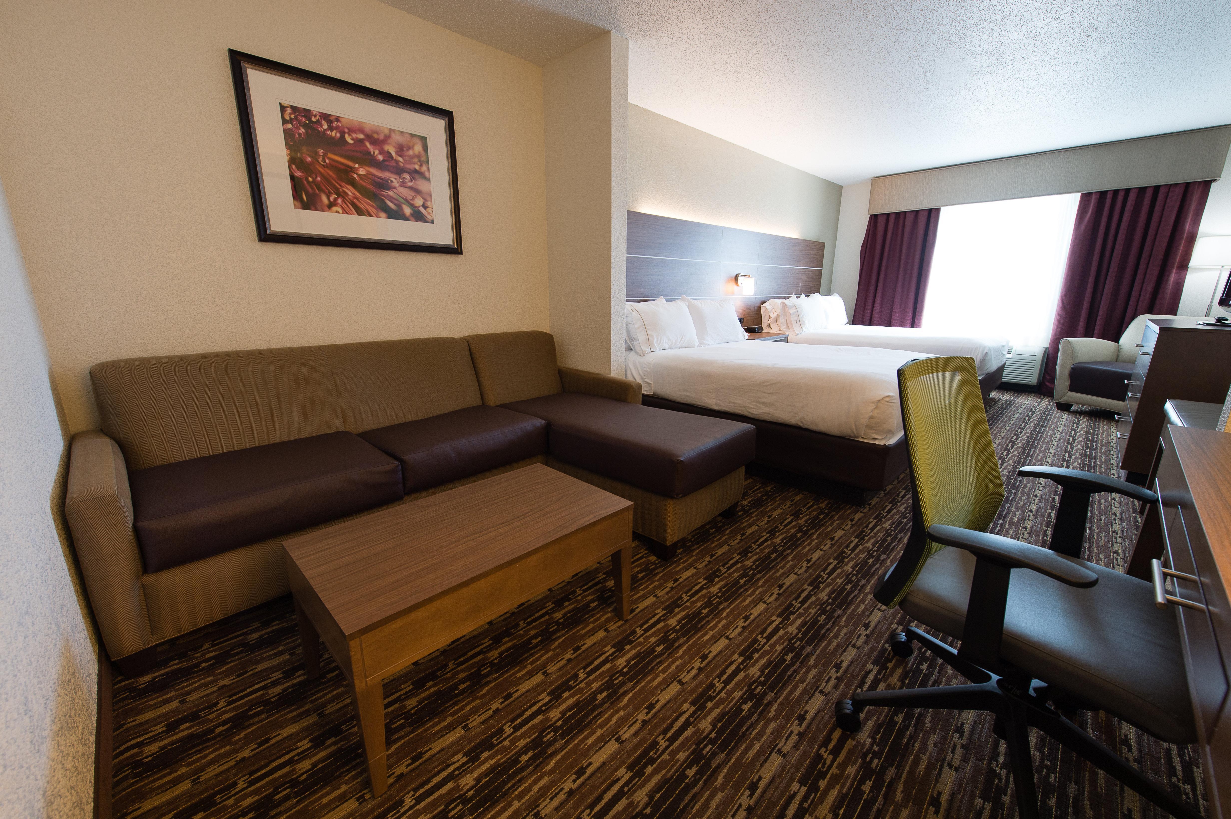 Holiday Inn Express & Suites Walterboro By Ihg Bagian luar foto