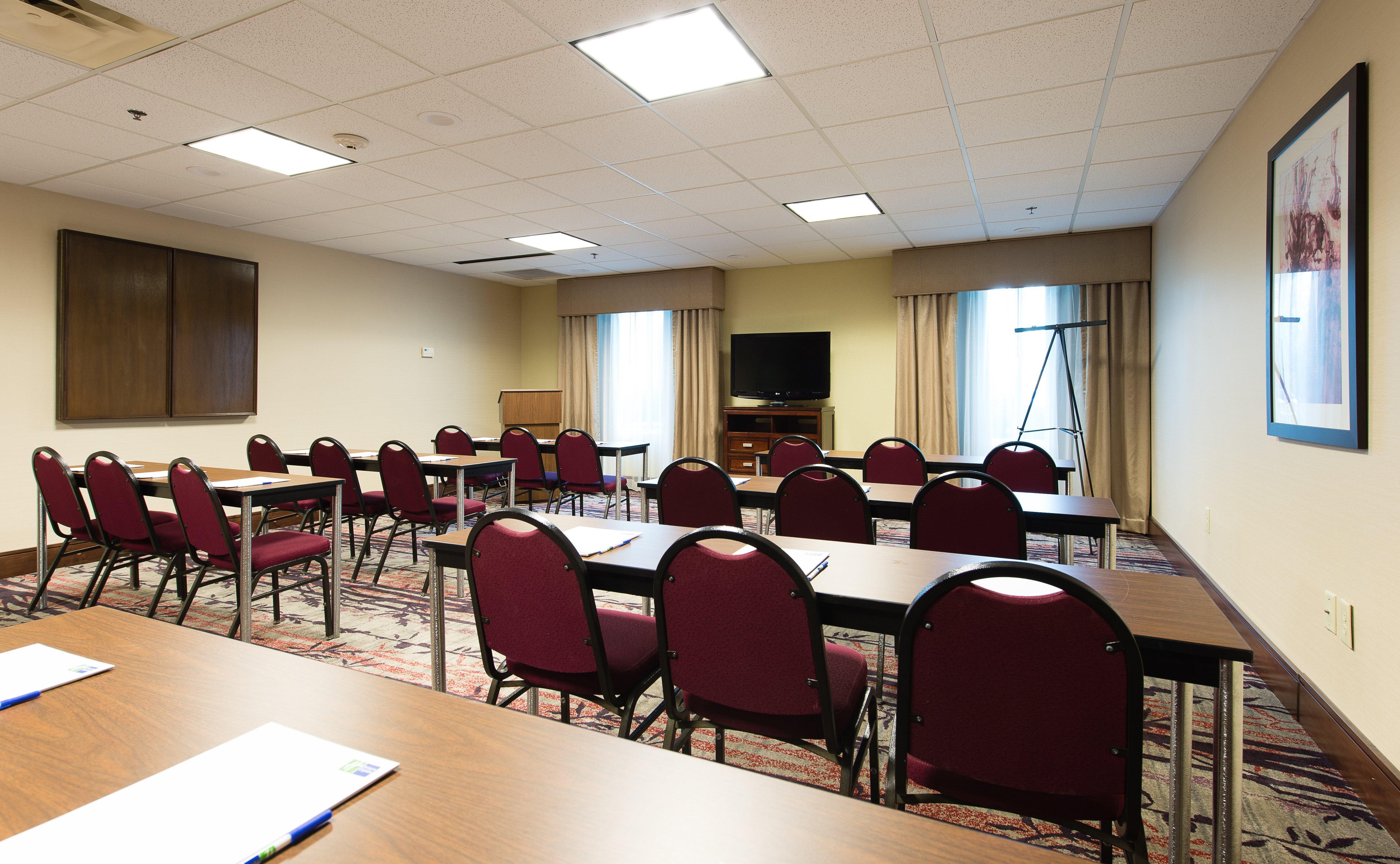Holiday Inn Express & Suites Walterboro By Ihg Bagian luar foto