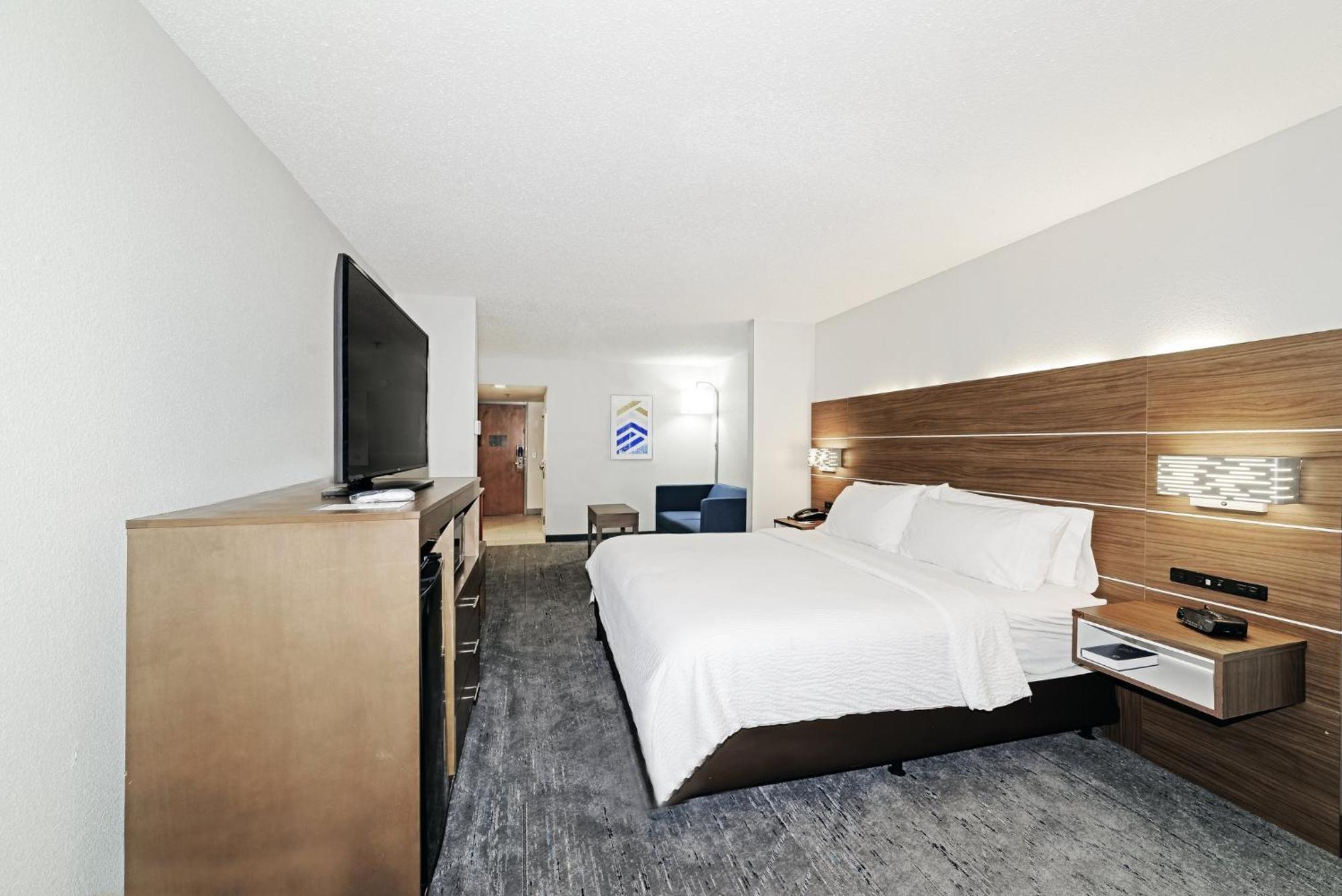 Holiday Inn Express & Suites Walterboro By Ihg Bagian luar foto