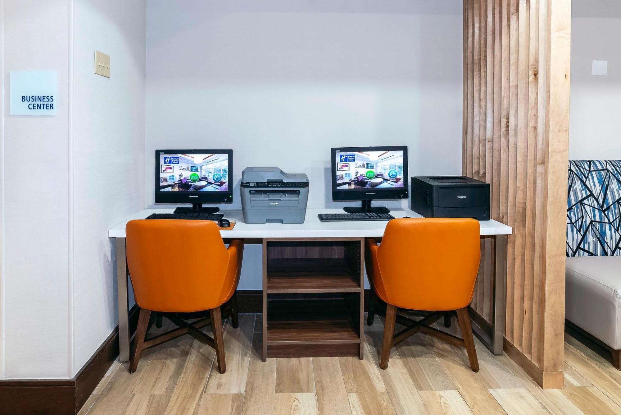 Holiday Inn Express & Suites Walterboro By Ihg Bagian luar foto