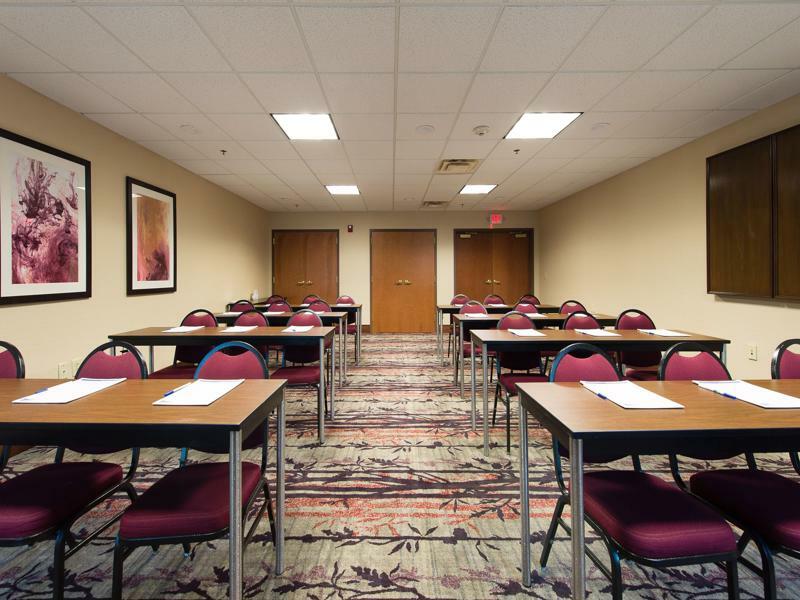 Holiday Inn Express & Suites Walterboro By Ihg Bagian luar foto